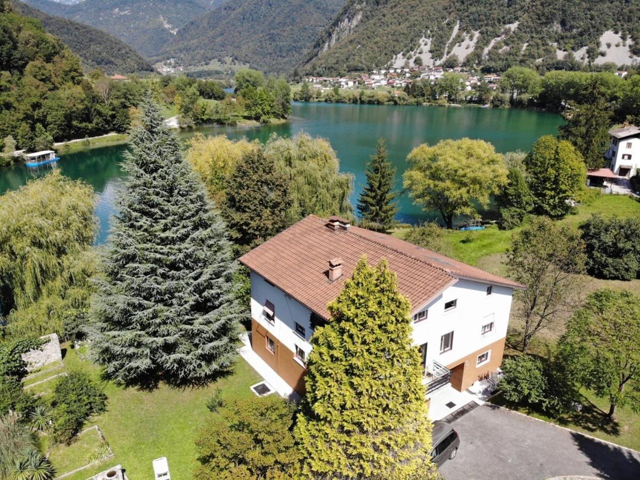 Vila Labod, Unique Villa At The Lake Мост-на-Сочі Екстер'єр фото